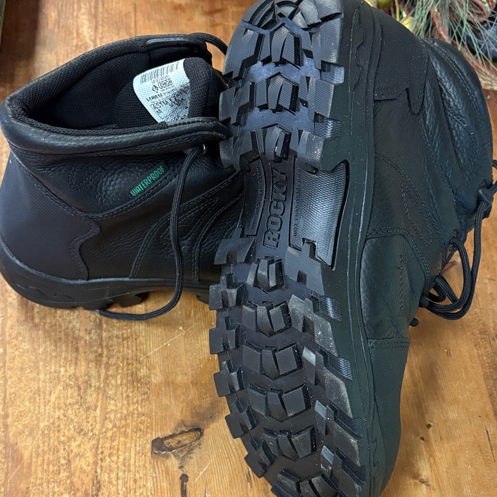 Rocky Men's Black Rugged Boots